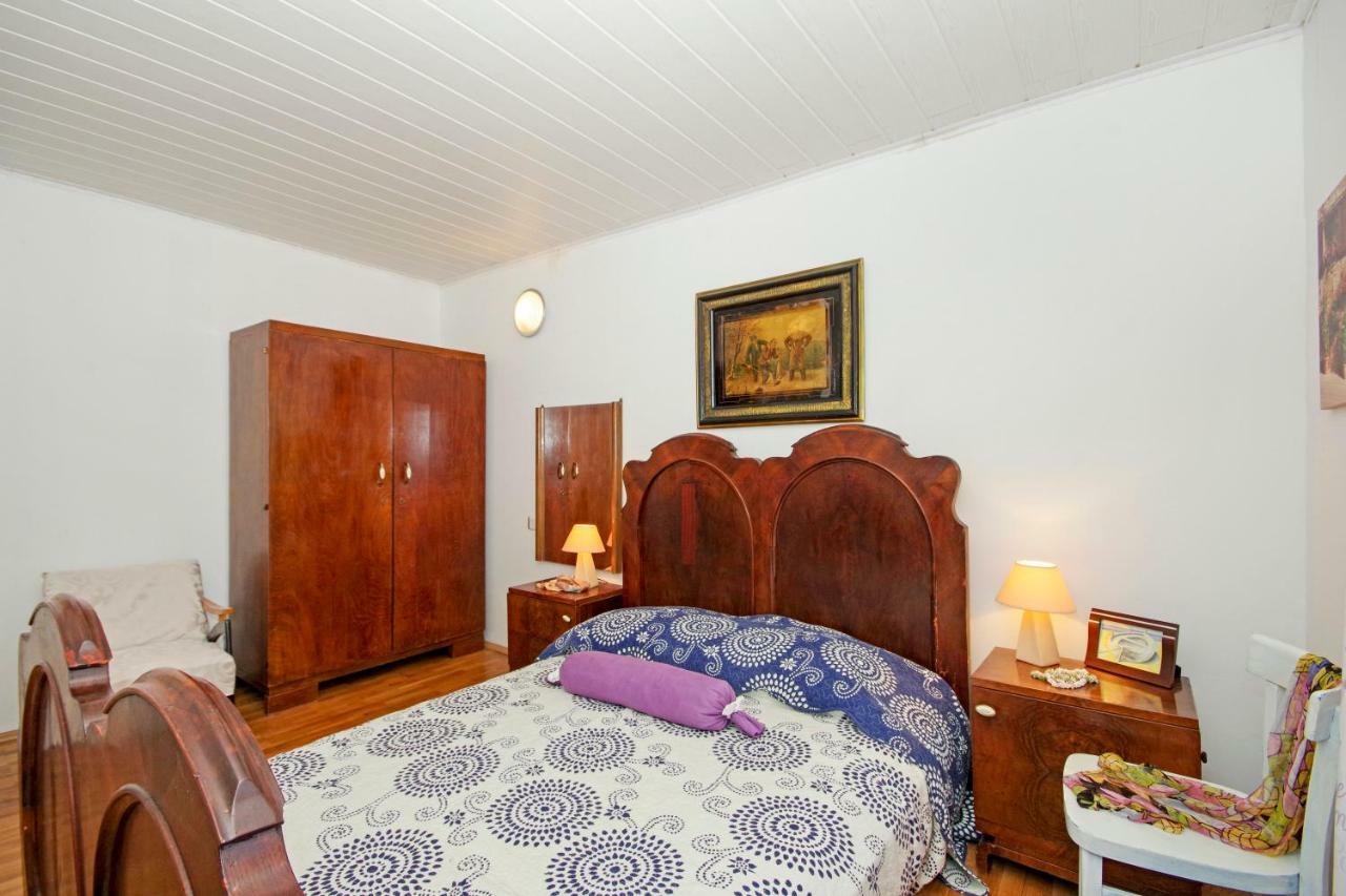 Apartment Villa Igrane *