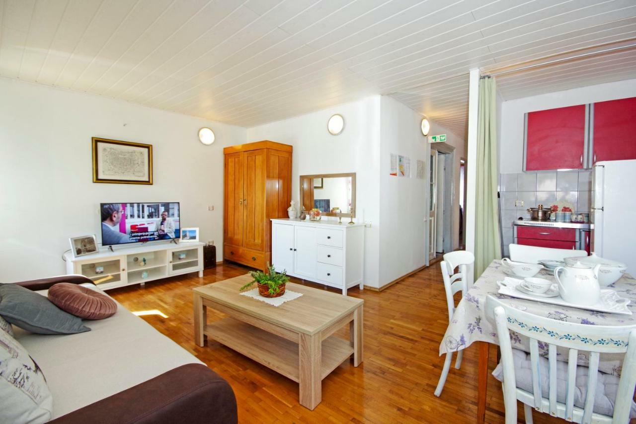 Villa Igrane Apartment Igrane