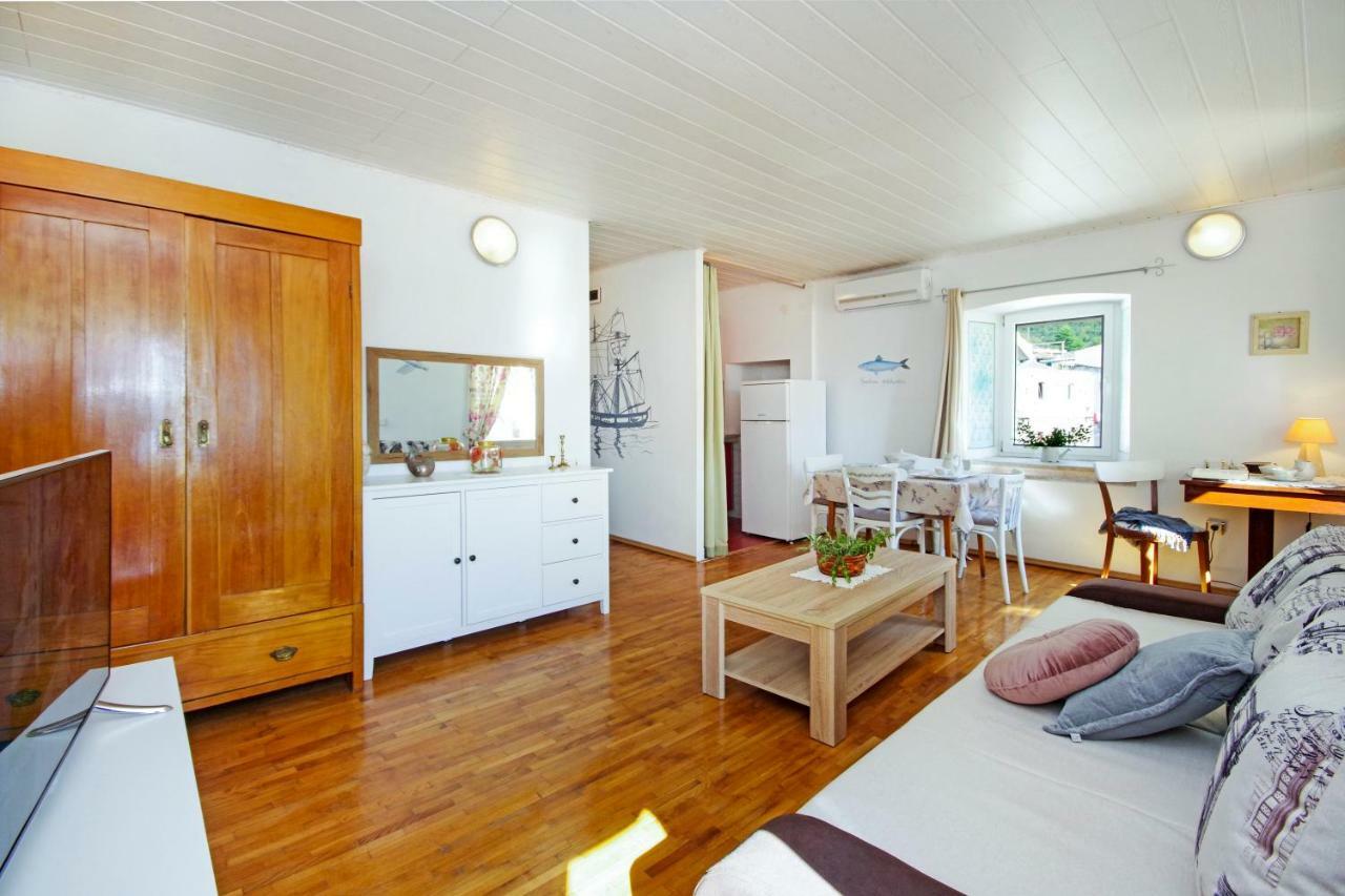 Villa Igrane Apartment
