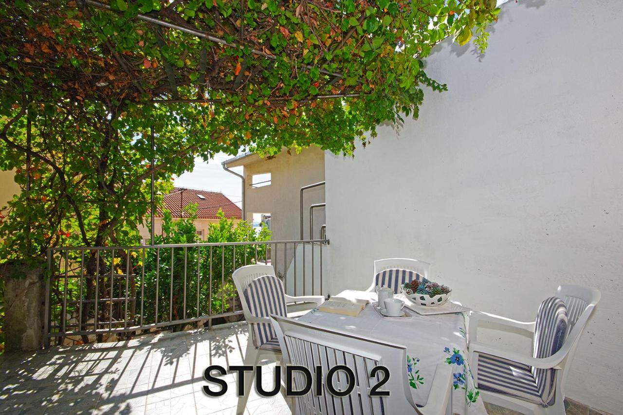 Villa Igrane Apartment *